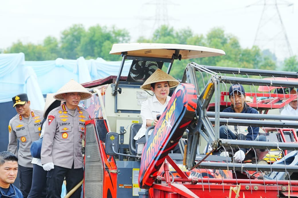 Kapolri-Ketua Komisi IV Pimpin Panen Raya Jagung Serentak, Wujud Nyata Dukung Ketahanan Pangan Nasional